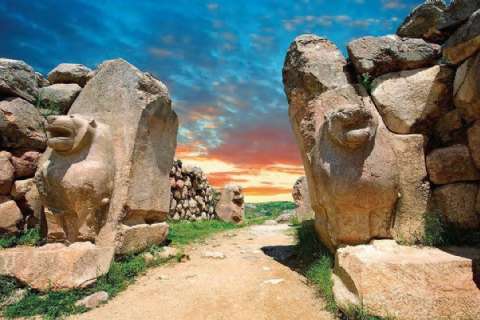 24 Eylül Pazar Hattuşa-Alacahöyük-Yazılıkkaya-Boğazkale