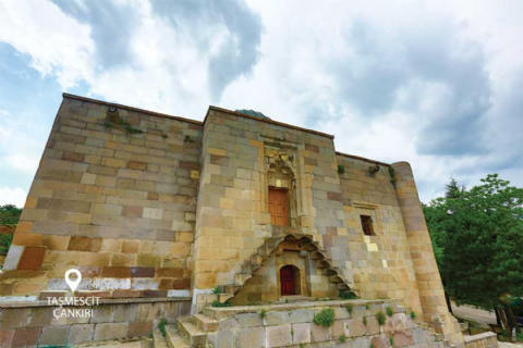 28 Aralık Pazar-Çankırı Tuz Mağarası-Çankırı Müzesi-Koca Meşe-Tarihi Çankırı Evleri-Çankırı Kalesi- Taş Mescit- Hazimiye Gazozcusu Turu- Günübirlik