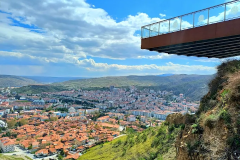 28 Aralık Pazar-Çankırı Tuz Mağarası-Çankırı Müzesi-Koca Meşe-Tarihi Çankırı Evleri-Çankırı Kalesi- Taş Mescit- Hazimiye Gazozcusu Turu- Günübirlik
