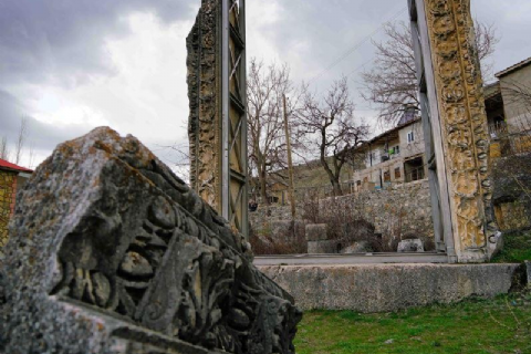 28 Mayıs Bayram Özel Şar Antik Kenti- Obruk Şelalesi- Feke Kalesi- Karakilise 
