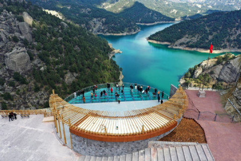 Başkonuş Yaylası - Yedikuyular Kayak Merkezi - Ali Kayası Seyir Terası Turu- MERGEZ MACERA TURİZM