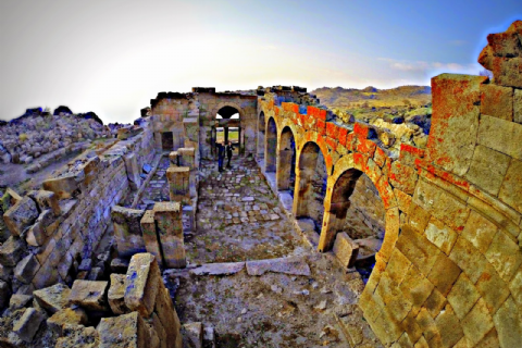 ÇATALHÖYÜK – HADİM GÖKSU ŞELALESİ – BİNBİR KİLİSE KARADAĞ – MANAZAN MAĞARALARI TURU