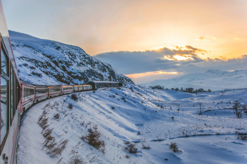 DOĞU EKSPRESİ İLE ERZURUM, KARS, SARIKAMIŞ, ANİ, ÇILDIR GÖLÜ, TURU- MERGEZ