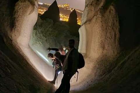 Kapadokya Dolunay Gece Yürüyüşü