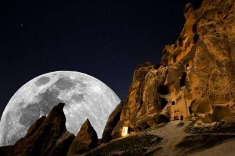 Kapadokya Dolunay Gece Yürüyüşü