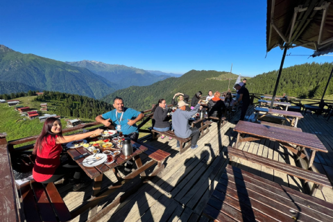 Karadeniz Ve Yaylaları Doğa Yürüyüşü ve Gezi 3 Gece Konaklamalı-MERGEZ TURİZM