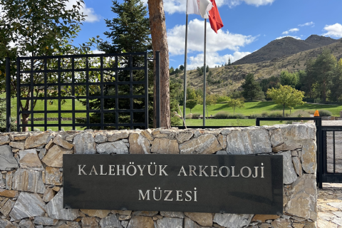 KIRŞEHİR TURU MERGEZ 2026-NEŞET ERTAŞ SEVERLERE.