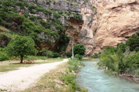 MERGEZ İLE LAMOS - KAYACI VADİSİ VE DOKTORUN YERİ DOĞA YÜRÜYÜŞÜ