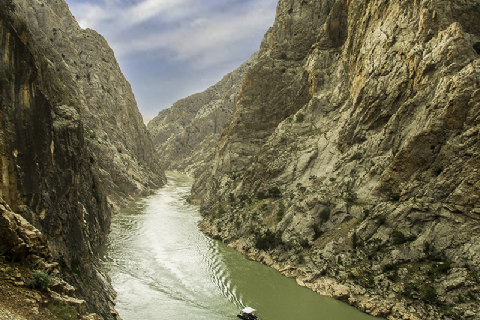 Kemaliye – Karanlık Kanyon – Apçağa Köyü – Eğin – Munzur Gözeleri – Ovacık – Tunceli Turu