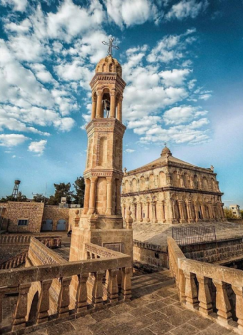 GİZEMLİ BEYAZSU – MİDYAT – SAVUR – MARDİN – DARA ANTİK KENTİ – EZİDİ VE SÜRYANİ KÖYLERİ TURU-MERGEZ