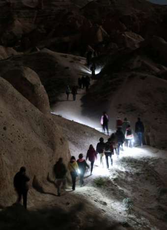 Kapadokya Dolunay Gece Yürüyüşü