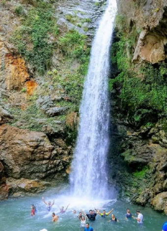 Karaçay Şelalesi Osmaniye Doğa Yürüyüşü